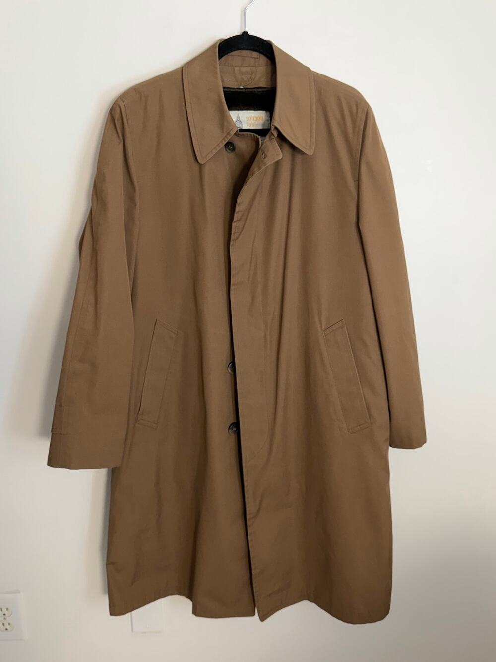London Fog Maincoats Tan Lined Trench Coat size 38R